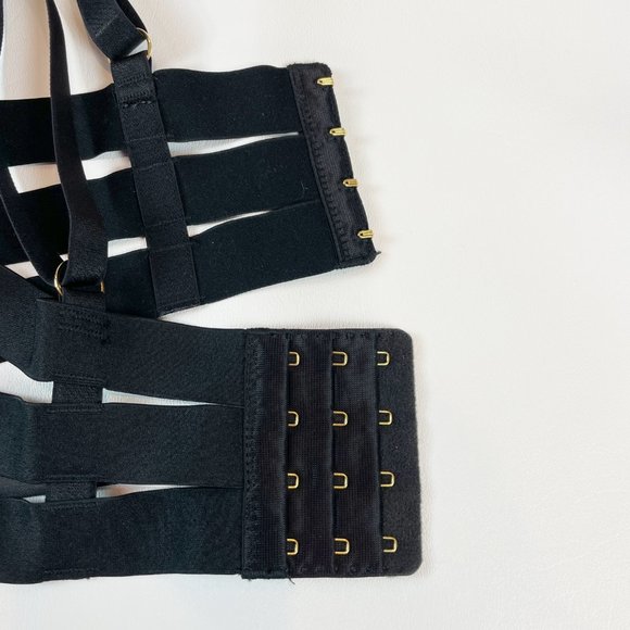 NWOT Victoria's Secret Bra 32B Unlined Balconet Strappy Banded Black B922 - Picture 5 of 7